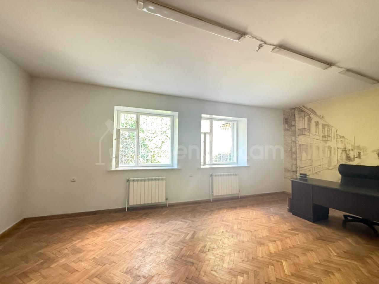 Օֆիսային Տարածք, 135քմ