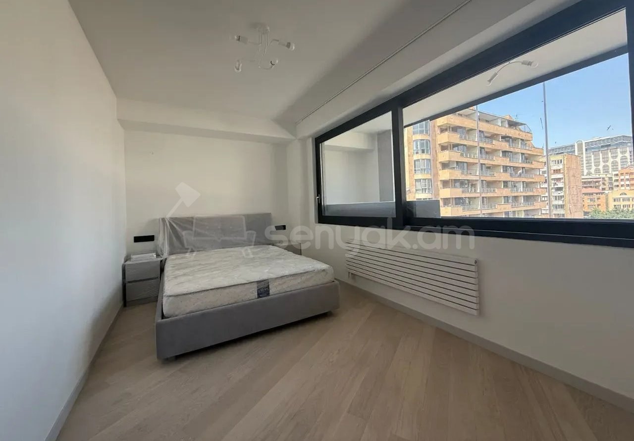 4 Սենյականոց Բնակարան Նորակառույցում, 125քմ, 8/13 հարկ, Դիզայներական Վերանորոգված