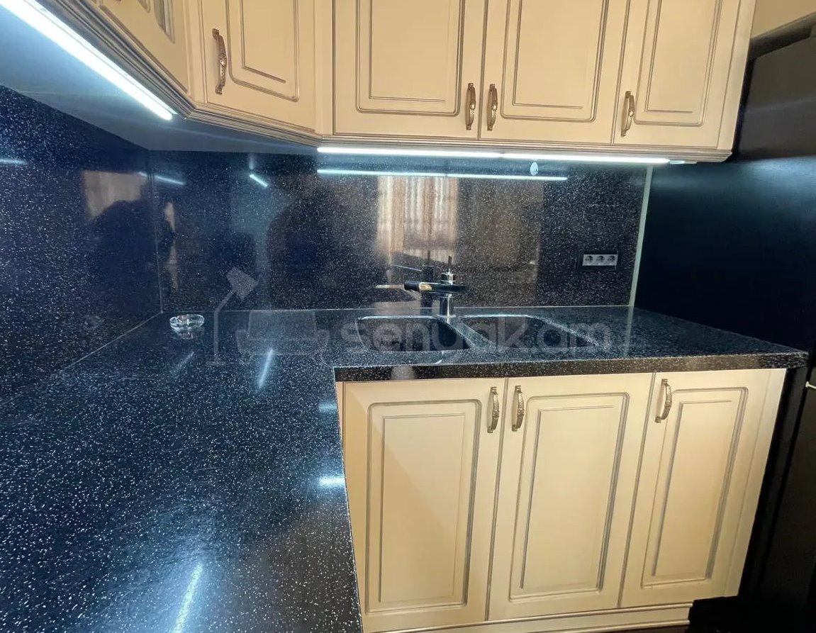 4 Սենյականոց Բնակարան Նորակառույցում, 170քմ, 3/3 հարկ, Դիզայներական Վերանորոգված