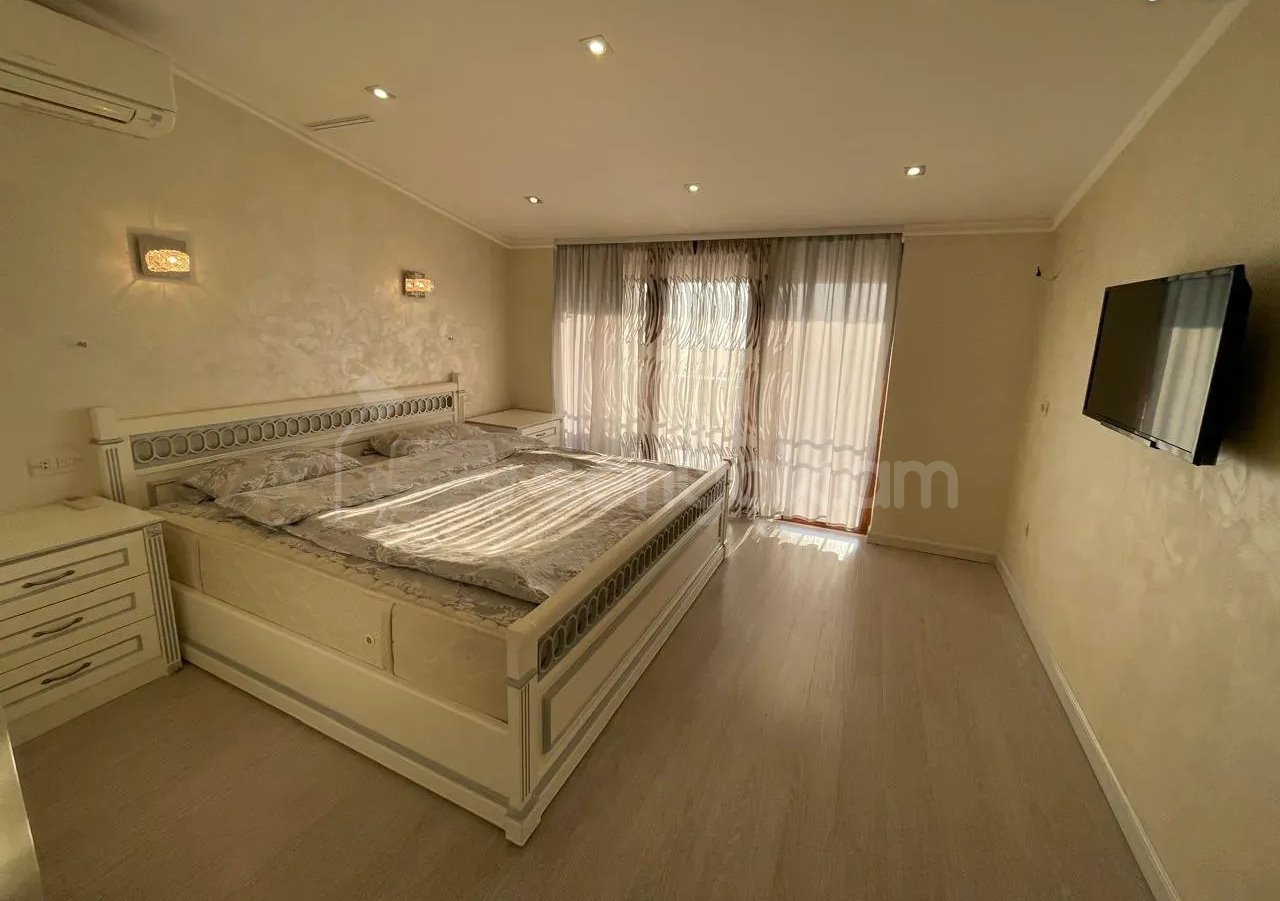 4 Սենյականոց Բնակարան Նորակառույցում, 170քմ, 3/3 հարկ, Դիզայներական Վերանորոգված