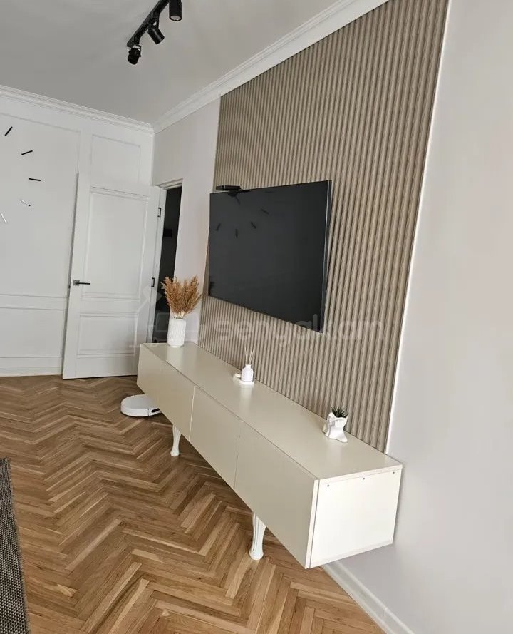 3 Սենյականոց Բնակարան, 100քմ, 6/10 հարկ, Կապիտալ Վերանորոգված