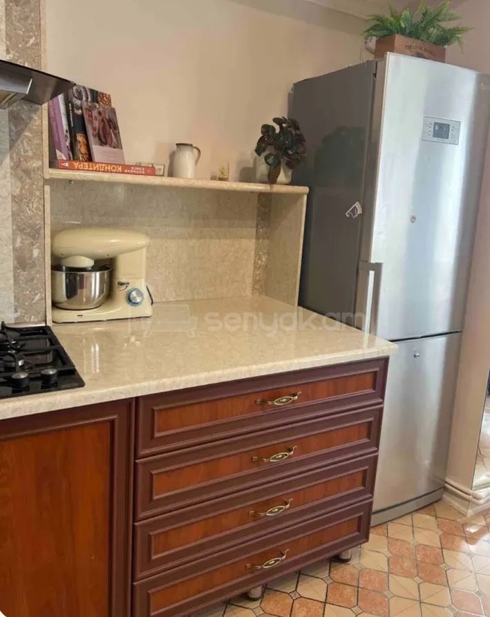 3 Սենյականոց Բնակարան, 100քմ, 6/10 հարկ, Կապիտալ Վերանորոգված