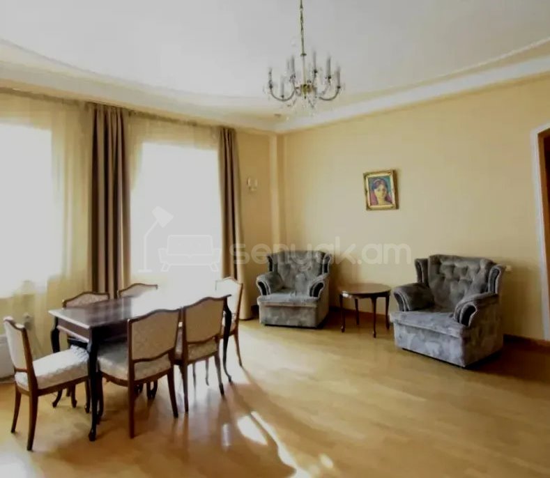 5 Սենյականոց Բնակարան Նորակառույցում, 185քմ, 5/9 հարկ, Կապիտալ Վերանորոգված