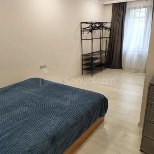 2 Սենյականոց Բնակարան Քարե Շենքում, 40քմ, 1/4 հարկ, Կապիտալ Վերանորոգված, Կահավորված, Արևկող