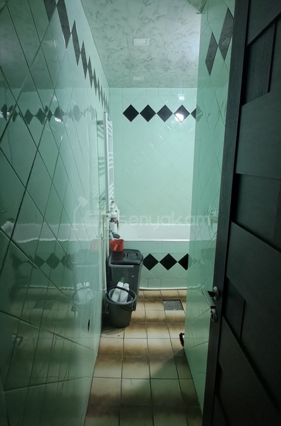 3 Սենյականոց Բնակարան, 65քմ, 2/9 հարկ, Նորմալ Վիճակում