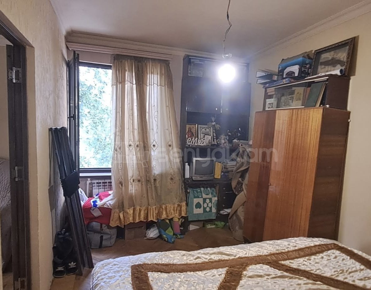 3 Սենյականոց Բնակարան, 65քմ, 2/9 հարկ, Նորմալ Վիճակում