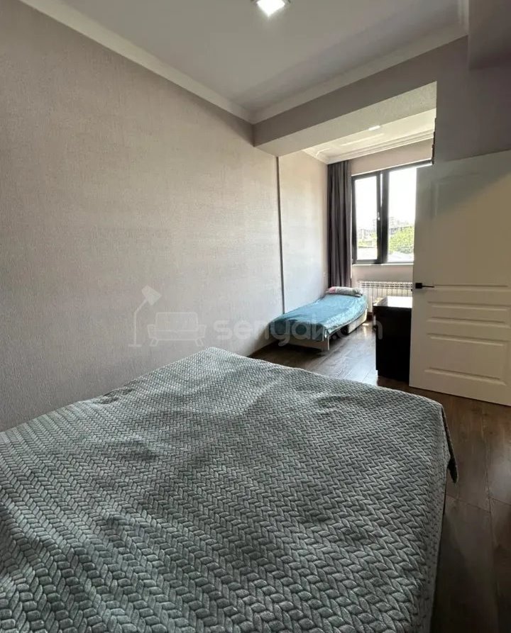 3 Սենյականոց Բնակարան Նորակառույցում, 78քմ, 3/4 հարկ, Դիզայներական Վերանորոգված