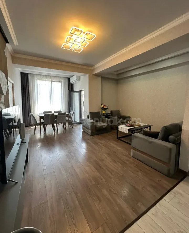 3 Սենյականոց Բնակարան Նորակառույցում, 78քմ, 3/4 հարկ, Դիզայներական Վերանորոգված