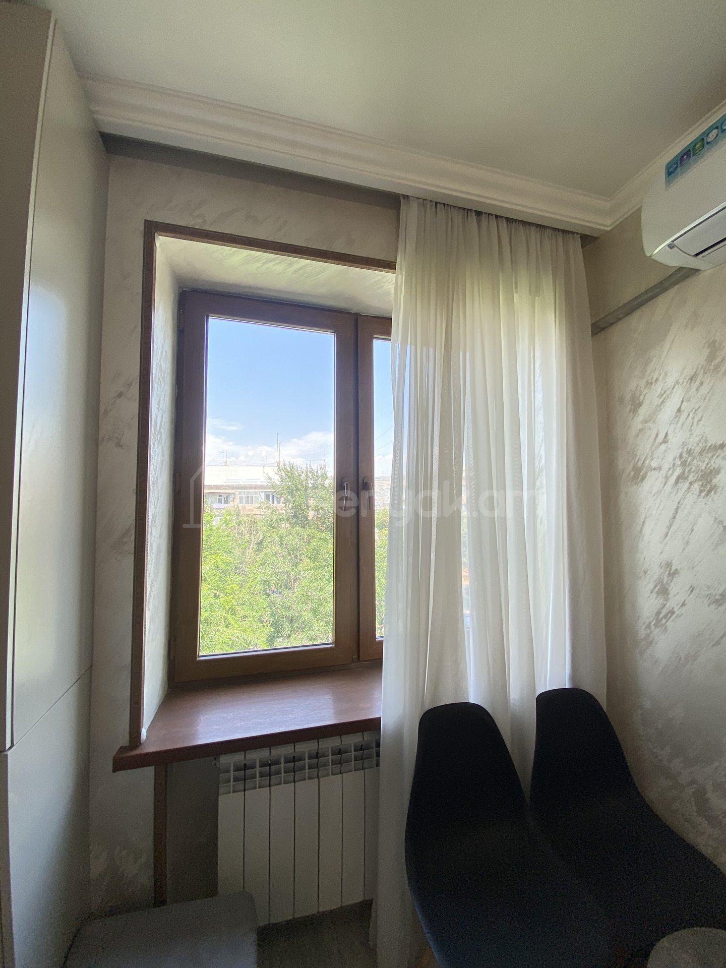 2 Սենյականոց Բնակարան Քարե Շենքում, 45քմ, 5/5 հարկ, Դիզայներական Վերանորոգված, Կահավորված, Արևկող