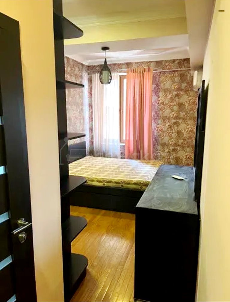 3 Սենյականոց Բնակարան, 108քմ, 8/13 հարկ, Կապիտալ Վերանորոգված