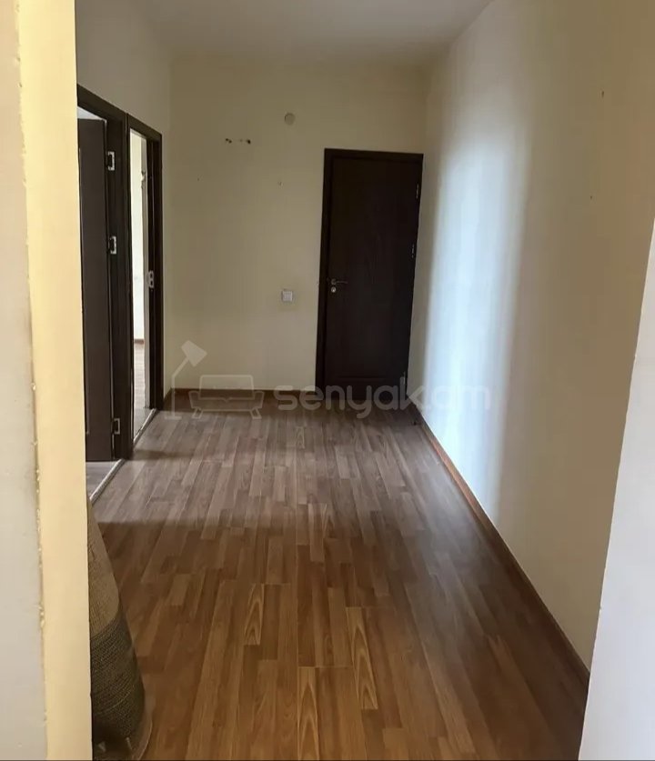 2 Սենյականոց Բնակարան, 45քմ, 3/9 հարկ, Նորմալ Վիճակում, Կահավորված, Արևկող