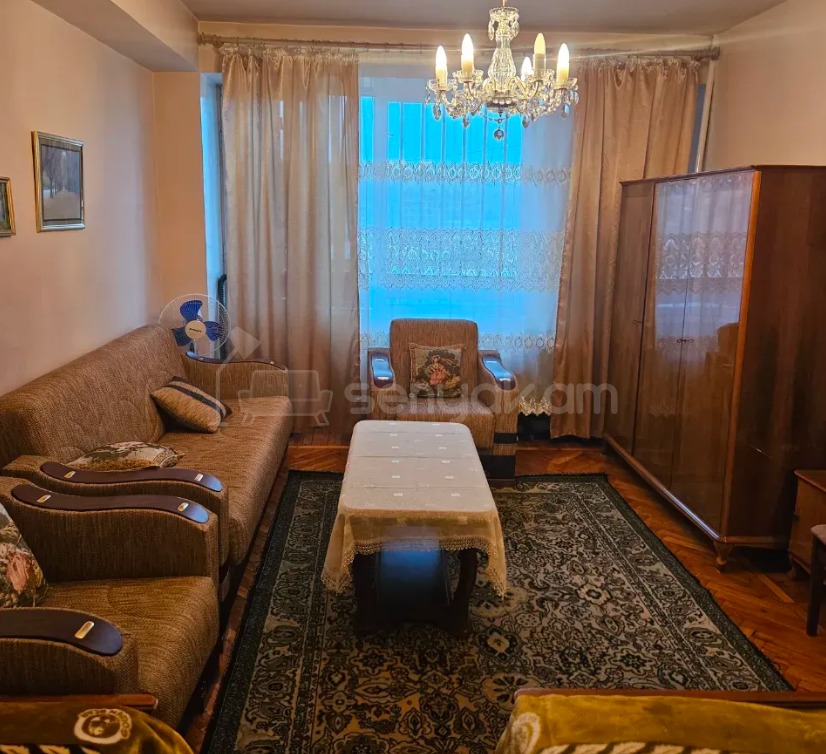 1 Սենյականոց Բնակարան, 46քմ, 10/10 հարկ, Կոսմետիկ Վերանորոգված