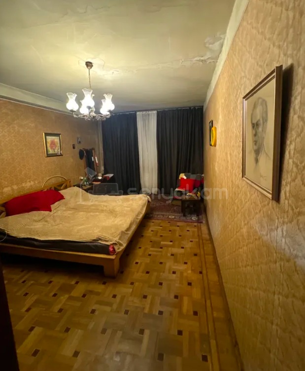 3 Սենյականոց Բնակարան, 78քմ, 5/9 հարկ, Պետական Վիճակում