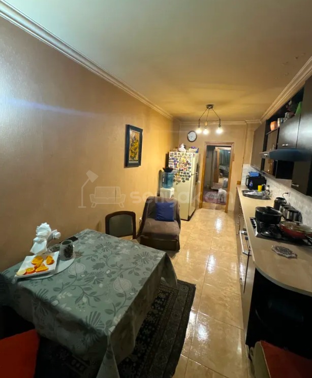 3 Սենյականոց Բնակարան, 78քմ, 5/9 հարկ, Պետական Վիճակում