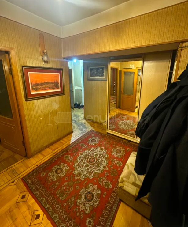 3 Սենյականոց Բնակարան, 78քմ, 5/9 հարկ, Պետական Վիճակում