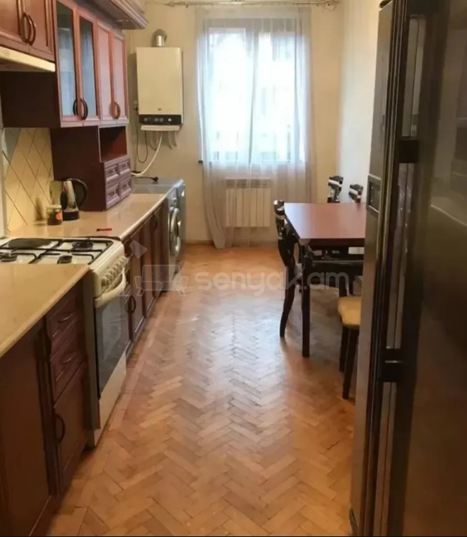 2 Սենյականոց Բնակարան, 80քմ, 3/9 հարկ, Կոսմետիկ Վերանորոգված