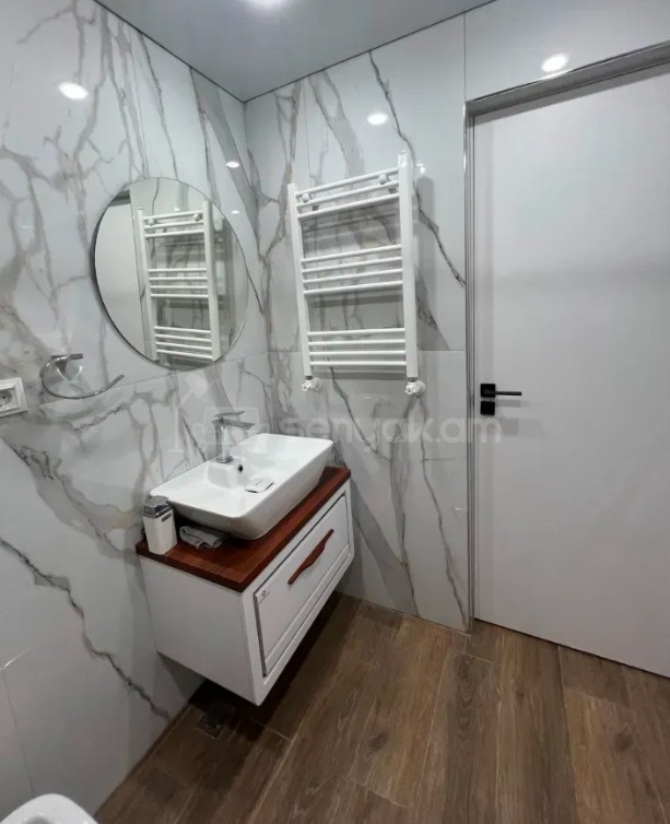 2 Սենյականոց Բնակարան, 49քմ, 5/9 հարկ, Դիզայներական Վերանորոգված