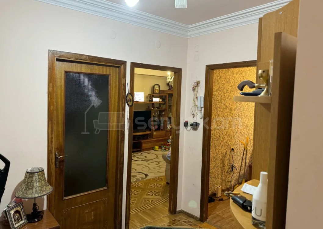 3 Սենյականոց Բնակարան, 69քմ, 13/16 հարկ, Կոսմետիկ Վերանորոգված