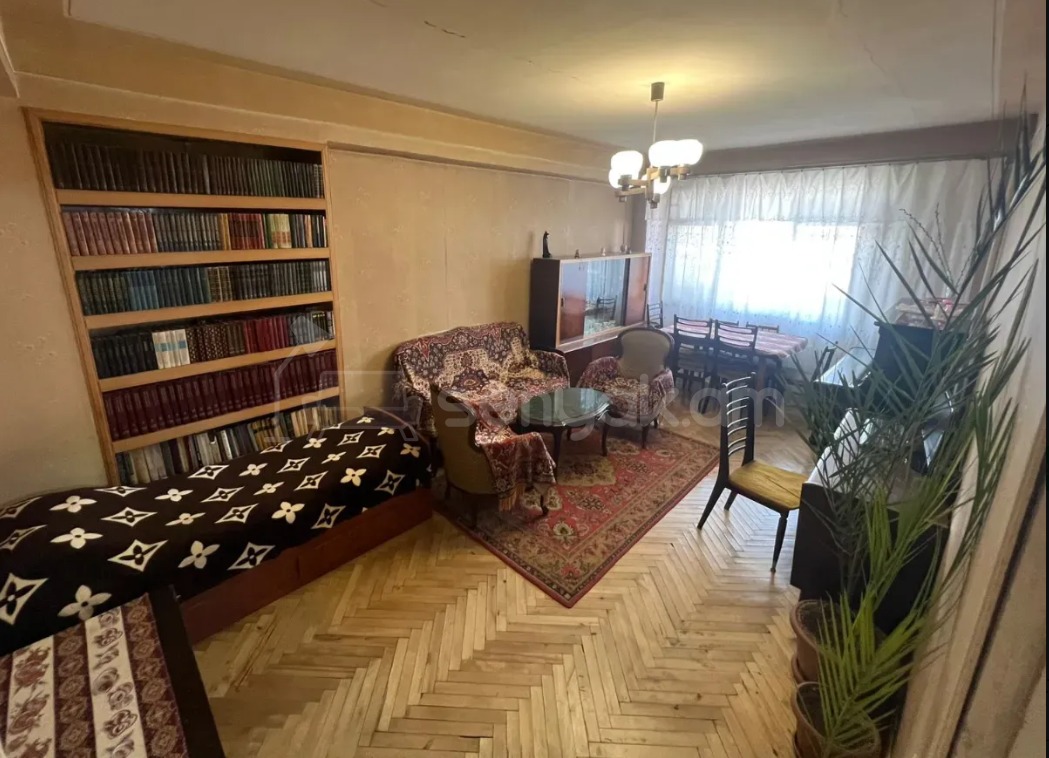 2 Սենյականոց Բնակարան, 76քմ, 5/14 հարկ, Պետական Վիճակում