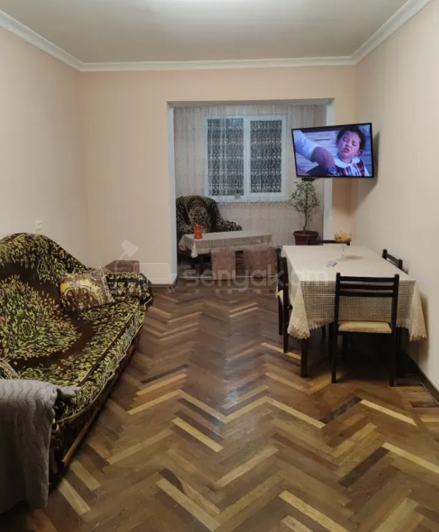 3 Սենյականոց Բնակարան Քարե Շենքում, 75քմ, 2/5 հարկ, Կոսմետիկ Վերանորոգված