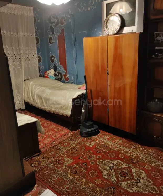 3 Սենյականոց Բնակարան Քարե Շենքում, 75քմ, 2/5 հարկ, Կոսմետիկ Վերանորոգված