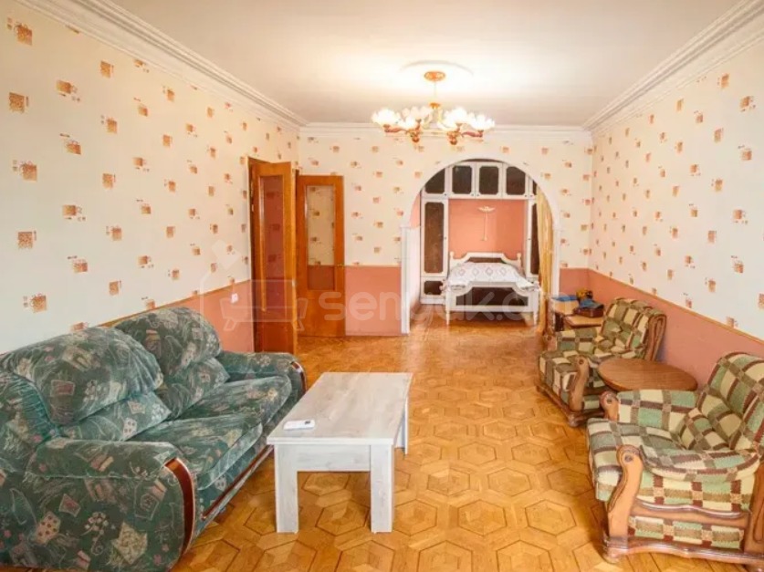 1 Սենյականոց Բնակարան Քարե Շենքում, 48քմ, 4/5 հարկ, Կոսմետիկ Վերանորոգված