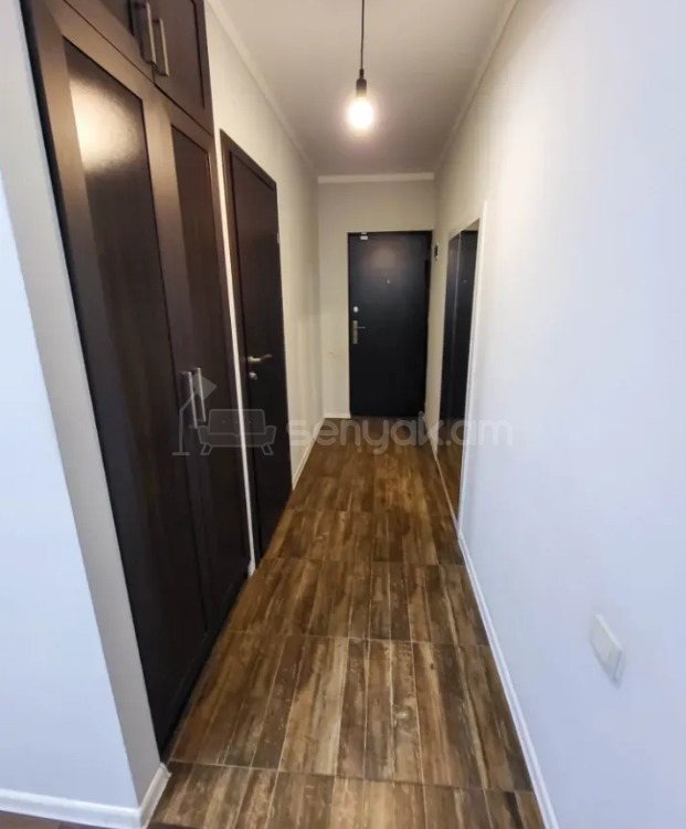 2 Սենյականոց Բնակարան Քարե Շենքում, 58քմ, 2/5 հարկ, Դիզայներական Վերանորոգված