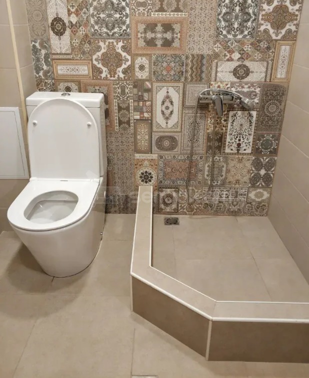 2 Սենյականոց Բնակարան Քարե Շենքում, 58քմ, 2/5 հարկ, Դիզայներական Վերանորոգված