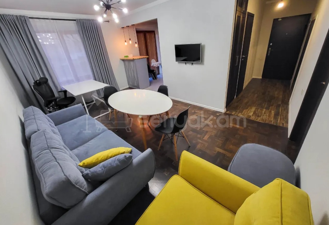 2 Սենյականոց Բնակարան Քարե Շենքում, 58քմ, 2/5 հարկ, Դիզայներական Վերանորոգված