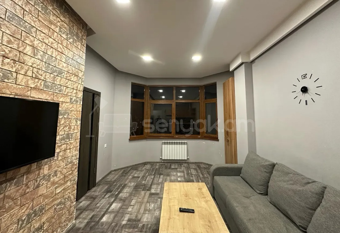 2 Սենյականոց Բնակարան Նորակառույցում, 46քմ, 12/15 հարկ, Դիզայներական Վերանորոգված