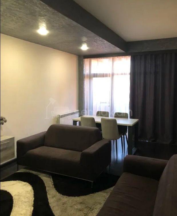 3 Սենյականոց Բնակարան, 76քմ, 7/14 հարկ, Դիզայներական Վերանորոգված