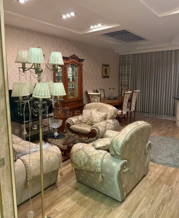 3 Սենյականոց Բնակարան Նորակառույցում, 92քմ, 11/14 հարկ, Դիզայներական Վերանորոգված