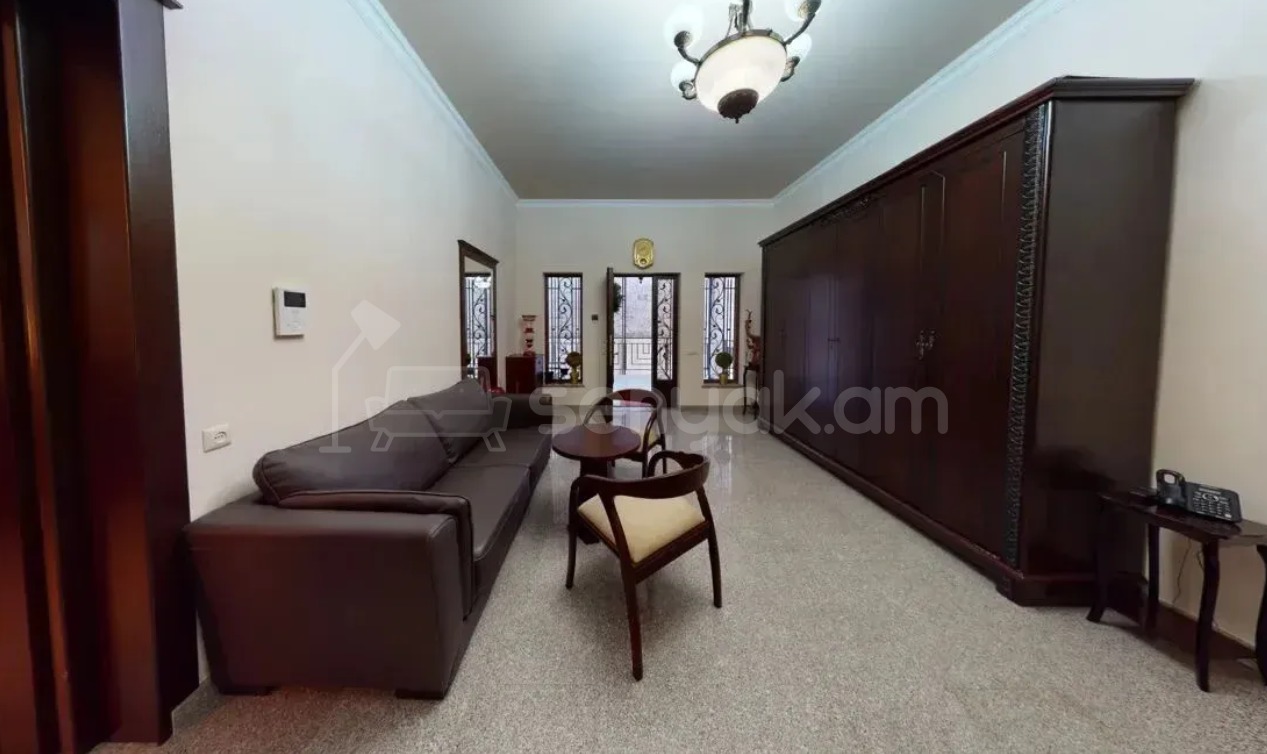 5 Սենյականոց Շքեղ Առանձնատուն, 570քմ