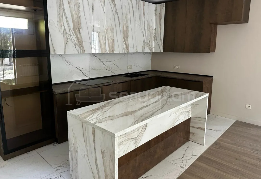 4 Սենյականոց Շքեղ Առանձնատուն, 150քմ