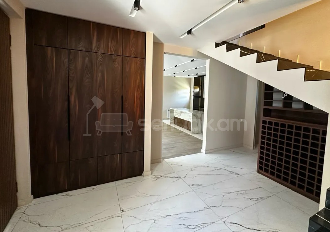 4 Սենյականոց Շքեղ Առանձնատուն, 150քմ