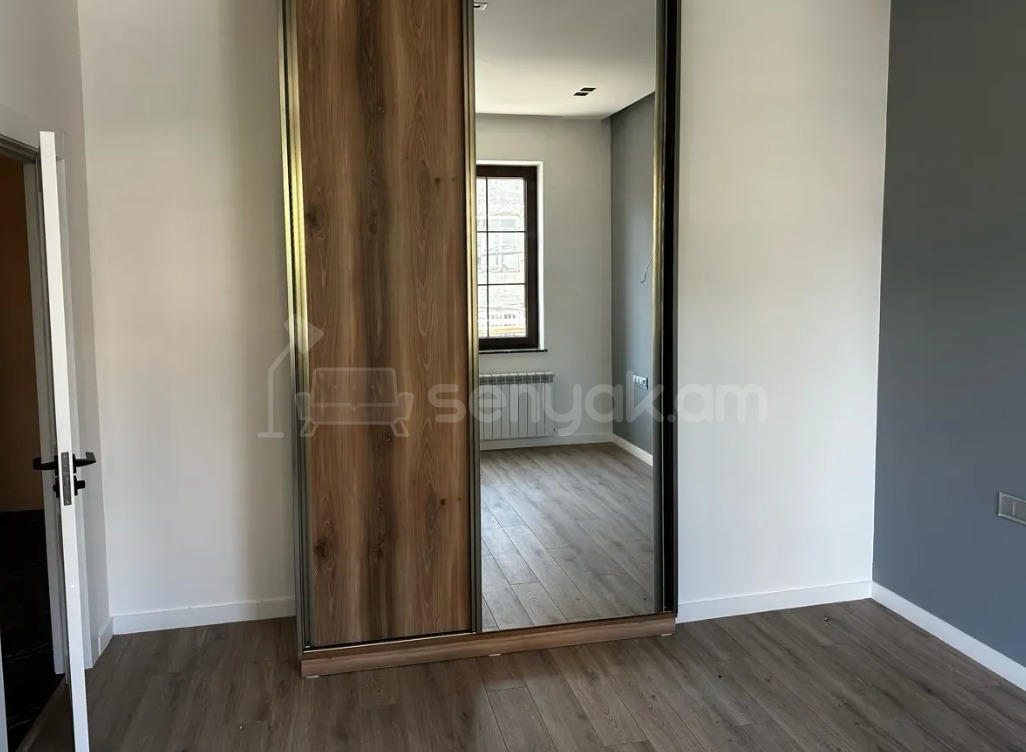 4 Սենյականոց Շքեղ Առանձնատուն, 150քմ