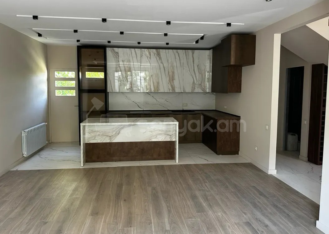 4 Սենյականոց Շքեղ Առանձնատուն, 150քմ