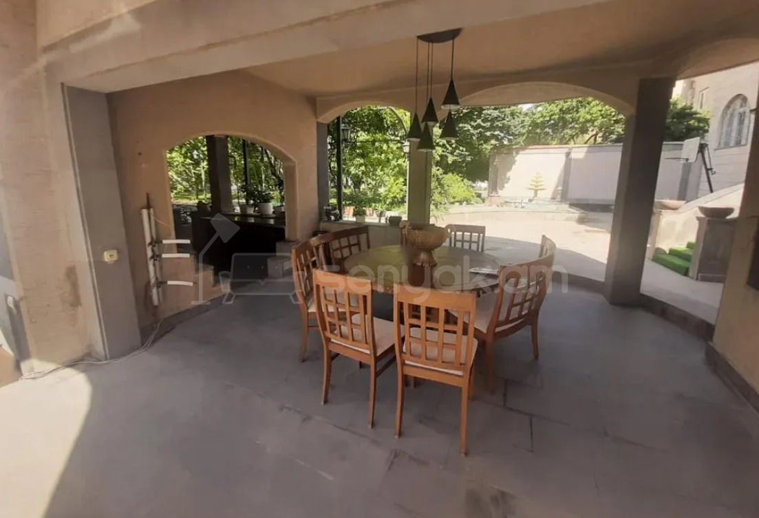 8 Սենյականոց Շքեղ Առանձնատուն, 1400քմ