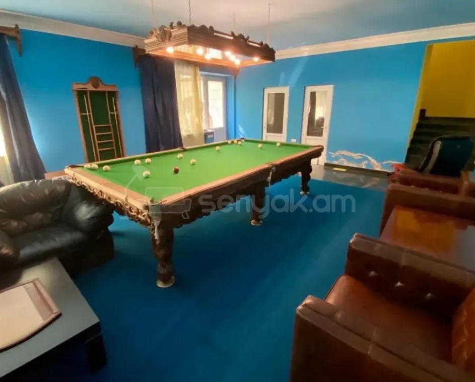 8 Սենյականոց Շքեղ Առանձնատուն, 1400քմ