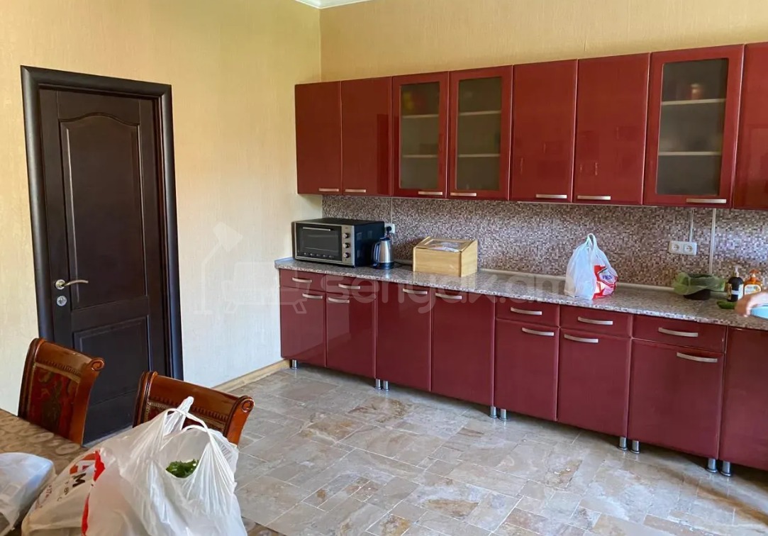 5 Սենյականոց Շքեղ Առանձնատուն, 700քմ