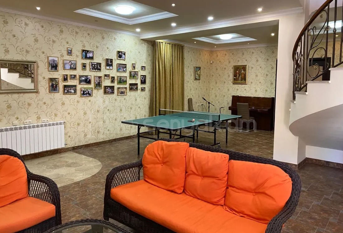 5 Սենյականոց Շքեղ Առանձնատուն, 700քմ