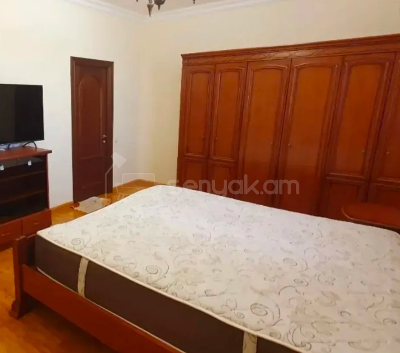 7 Սենյականոց Շքեղ Առանձնատուն, 440քմ