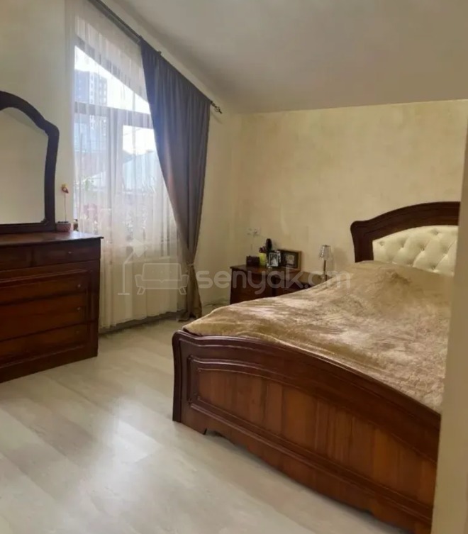 4 Սենյականոց Սեփական Տուն, 240քմ, Կապիտալ Վերանորոգված