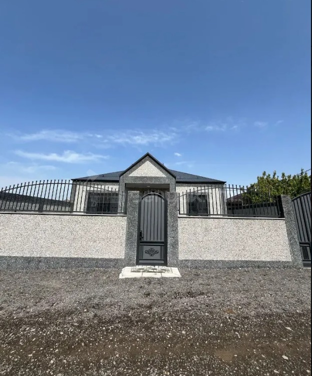 4 Սենյականոց Սեփական Տուն, 138քմ, Կապիտալ Վերանորոգված