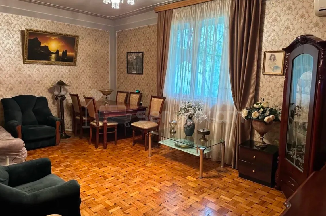 5 Սենյականոց Սեփական Տուն, 200քմ, Կապիտալ Վերանորոգված