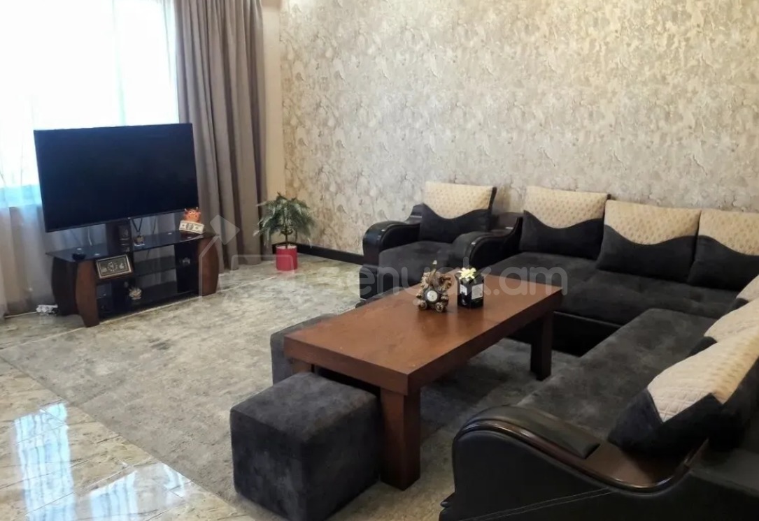 8 Սենյականոց Շքեղ Առանձնատուն, 364քմ