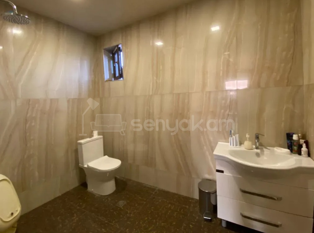 6 Սենյականոց Շքեղ Առանձնատուն, 600քմ