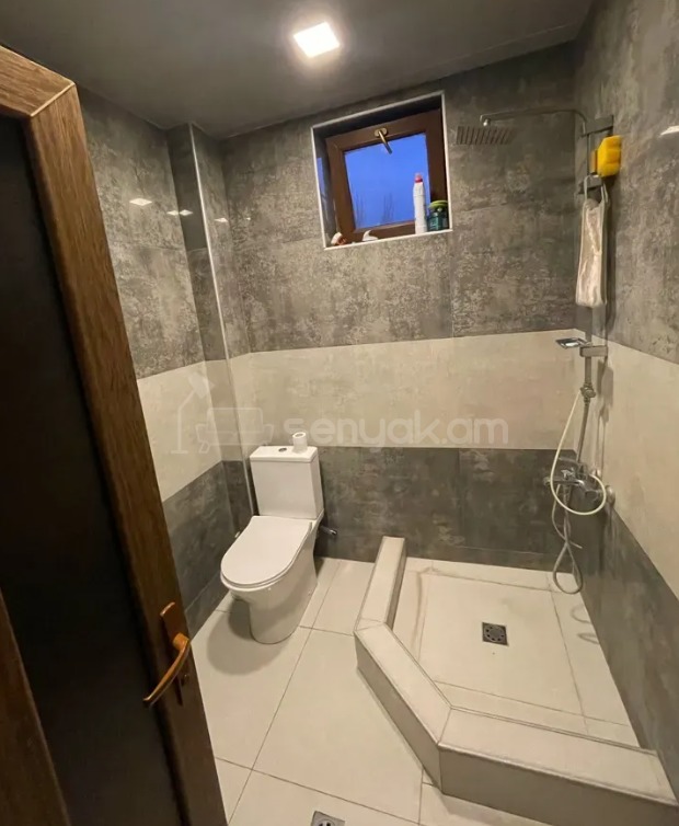 6 Սենյականոց Շքեղ Առանձնատուն, 600քմ