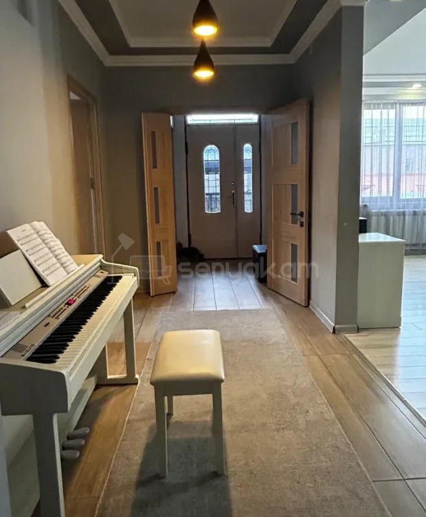 6 Սենյականոց Շքեղ Առանձնատուն, 600քմ