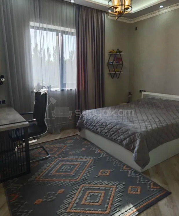 7 Սենյականոց Շքեղ Առանձնատուն, 250քմ